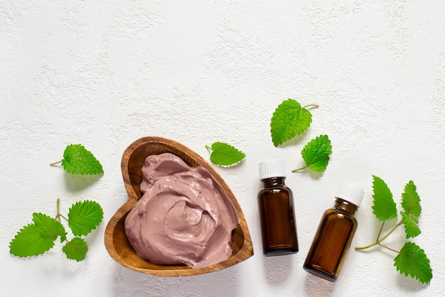 himalaya pasta botaniczna complete care simply spearmint 150g wybielajaca