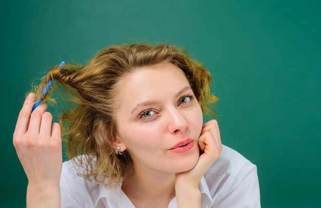 Jak zrobić fryzurę na krótkich włosach w domowych warunkach?