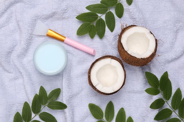 sadoer krem do rak i paznokci kokos 75g