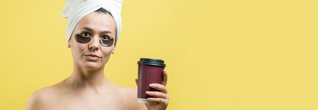 Jak zrobić maseczkę z kawy na twarz w domowych warunkach?