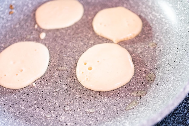 Ceramidy co to właściwie oznacza dla Twojej skóry?