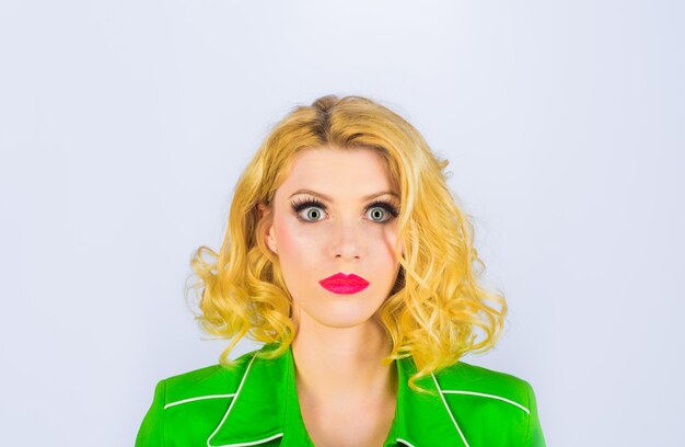 Twarz trójkątna jakie fryzury mogą podkreślić atuty takiej urody?