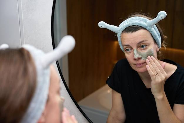 Co zrobić z przesuszoną skórą twarzy?